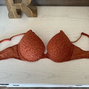 NWOT PINK Victoria’s Secret Push Up Bra